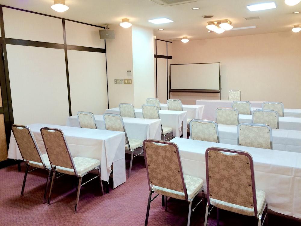 Koriyama Washington Hotel Экстерьер фото